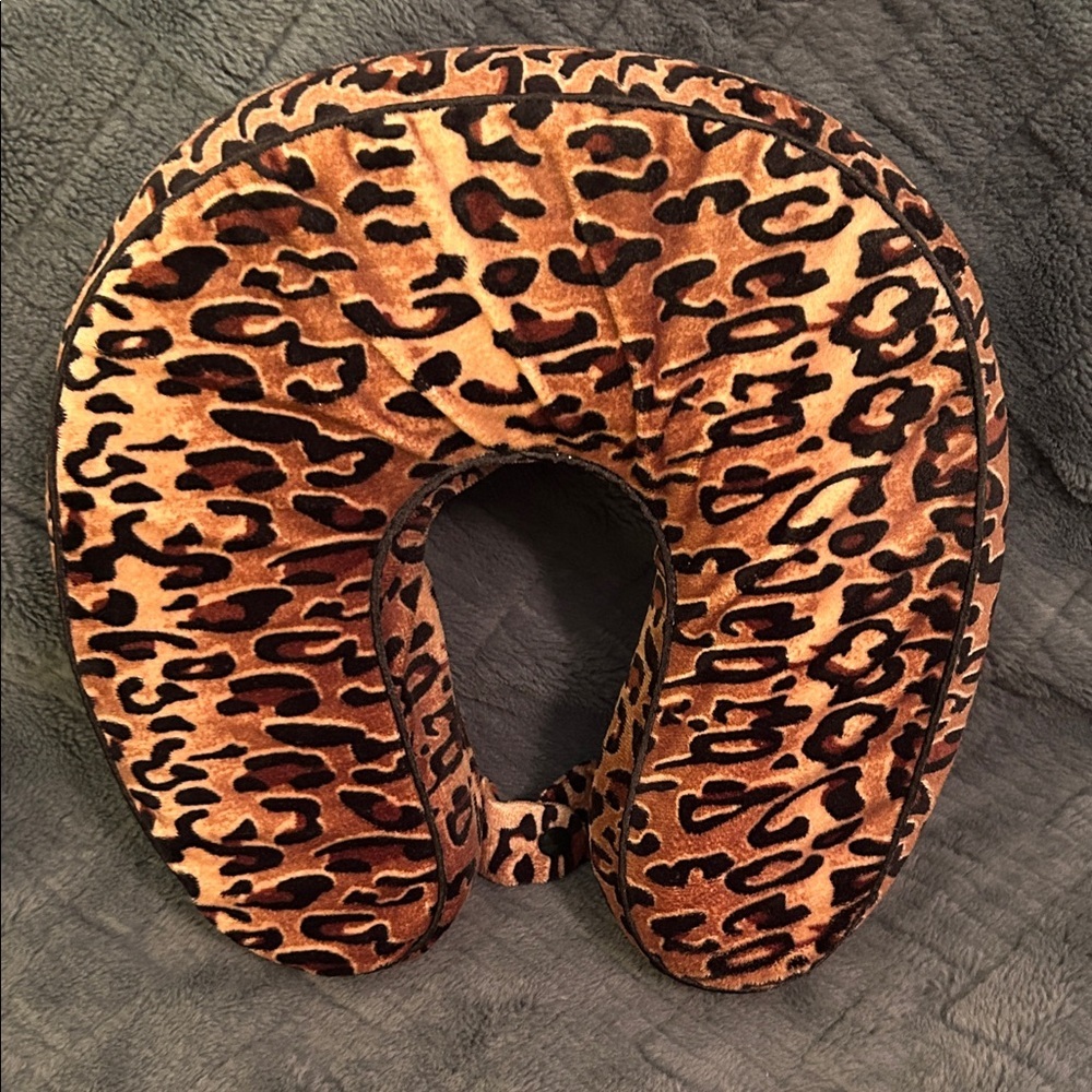 WOLF Plush Travel Pillow in Leopard Print